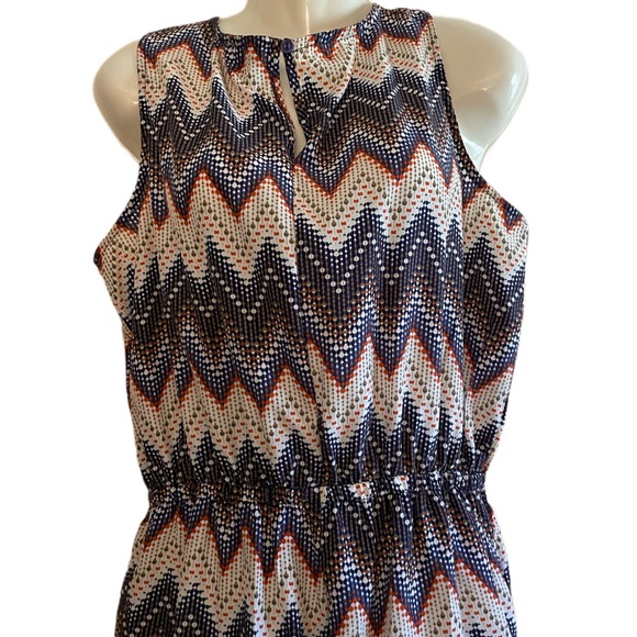 Lovely by Chesley - Picture 2 of 3